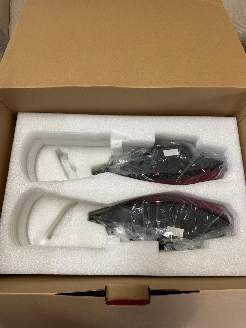 60ハリアー/テールランプ 4個セット