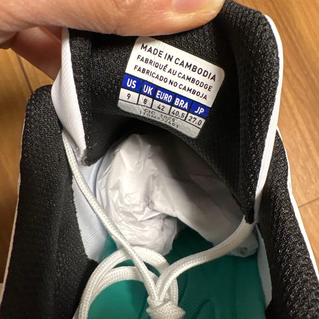 スパイク　ライトレボバディー2 新品未使用　27.0