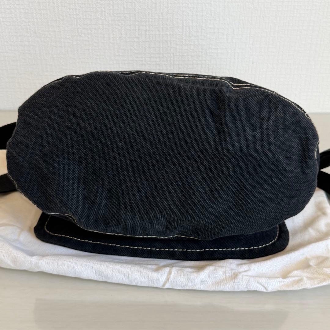 ヴィヴィアンウエストウッド　ショルダーバッグ　ゴールド金具　オーブ　内側総柄　黒