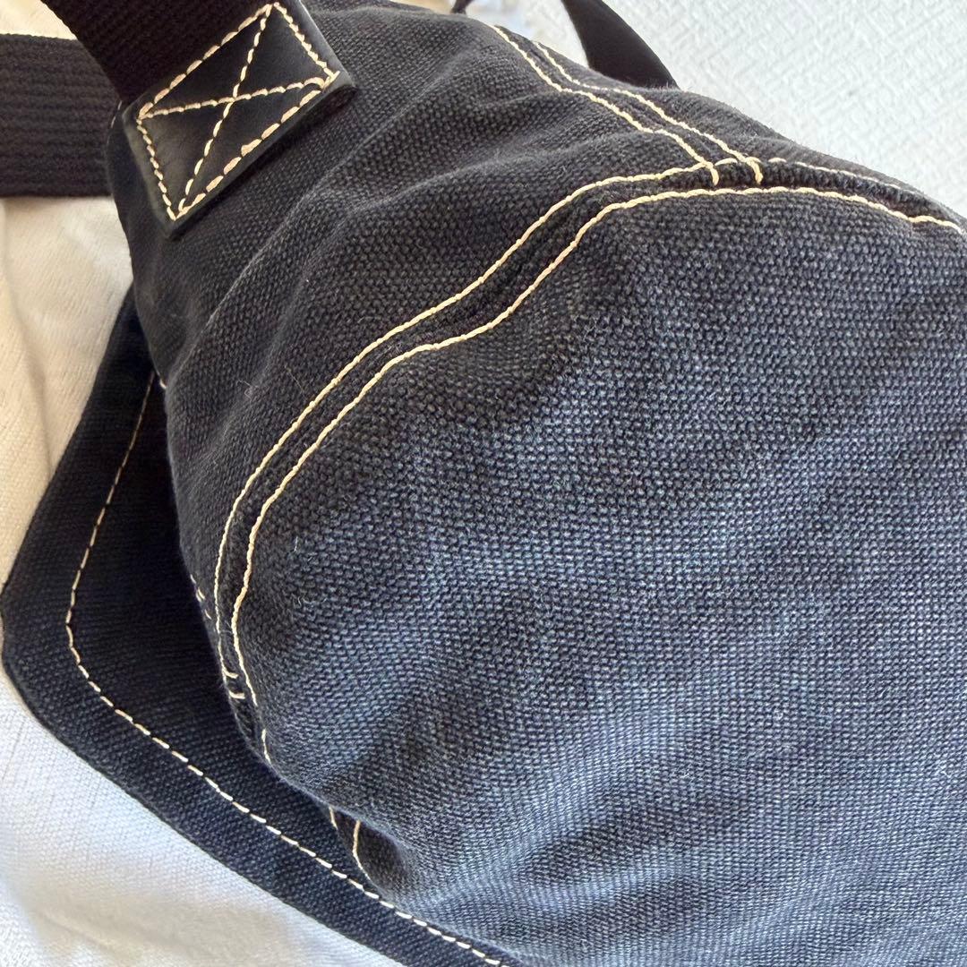 ヴィヴィアンウエストウッド　ショルダーバッグ　ゴールド金具　オーブ　内側総柄　黒