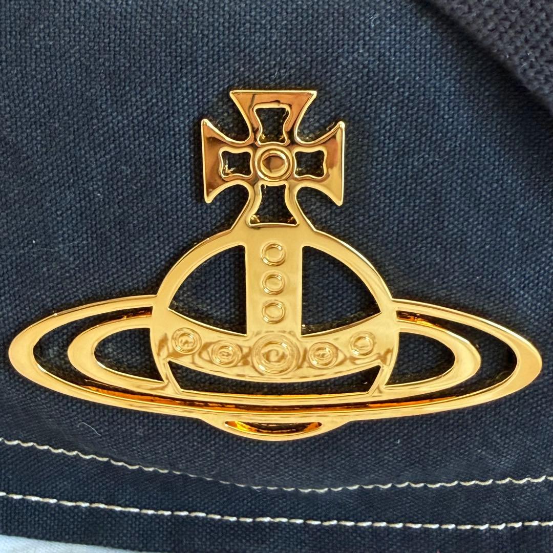 ヴィヴィアンウエストウッド　ショルダーバッグ　ゴールド金具　オーブ　内側総柄　黒