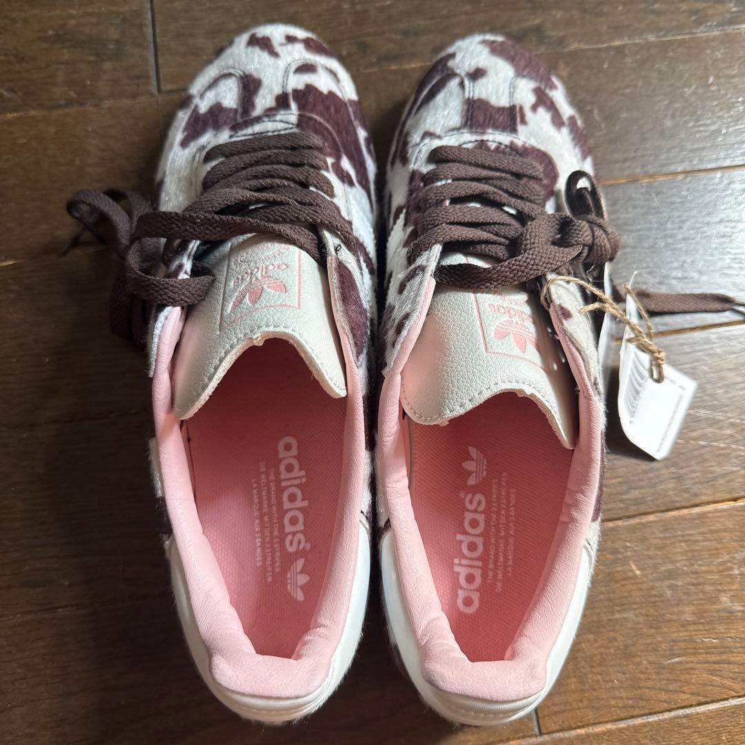 adidas ファー風スニーカー ブラウン/ホワイト26.0 新品未使用