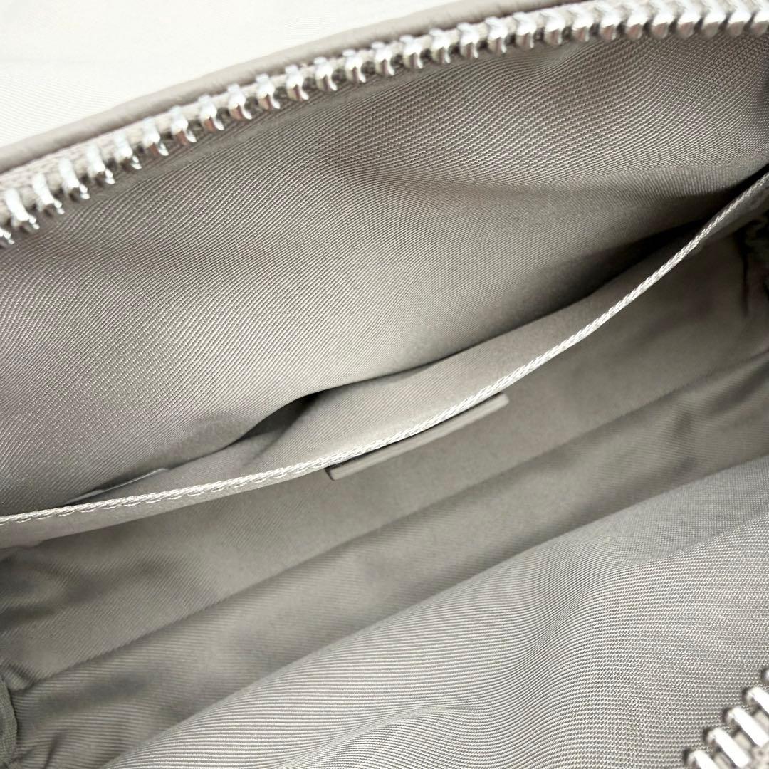 【極美品】BEARDSLEY レザーボディバッグ ショルダー 2way 本革