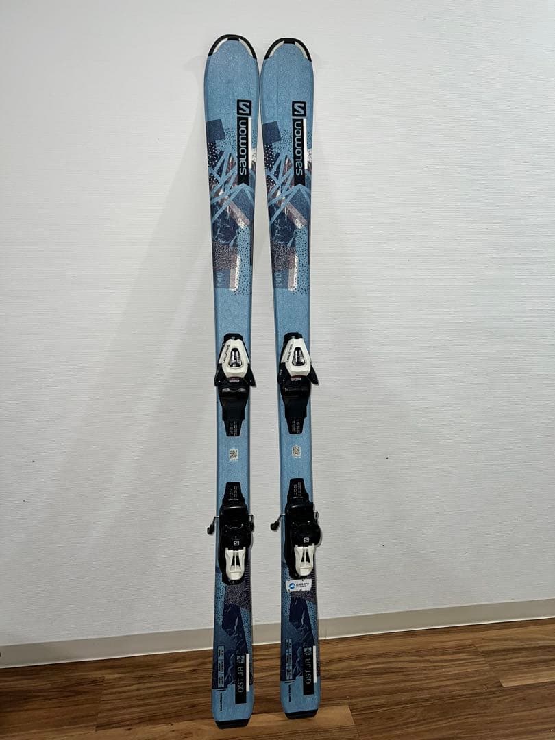 サロモン ジュニアスキー 23-24 モデル　QST Jr 140cm wax済