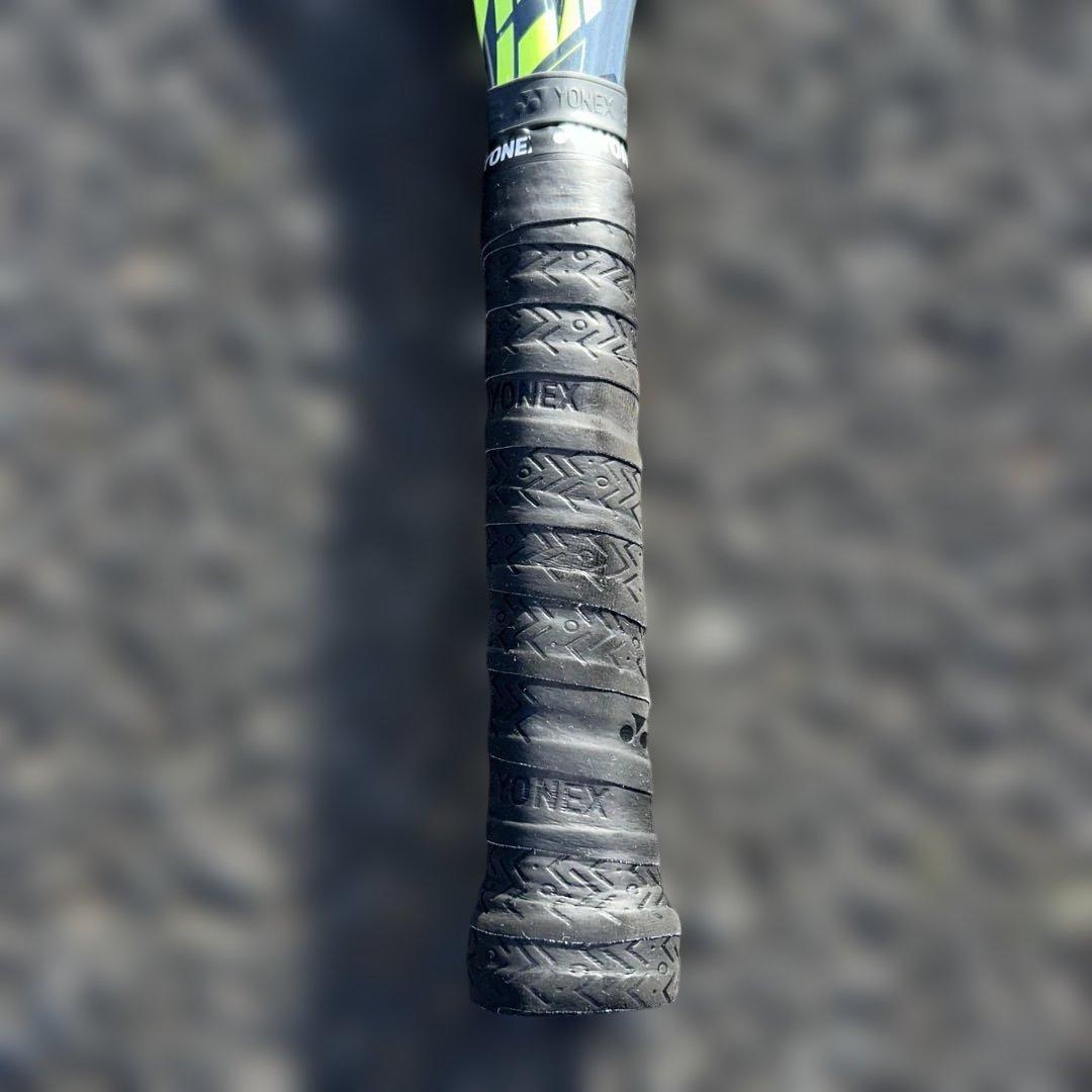 テニス ラケット バボラ ピュアアエロ100 G2