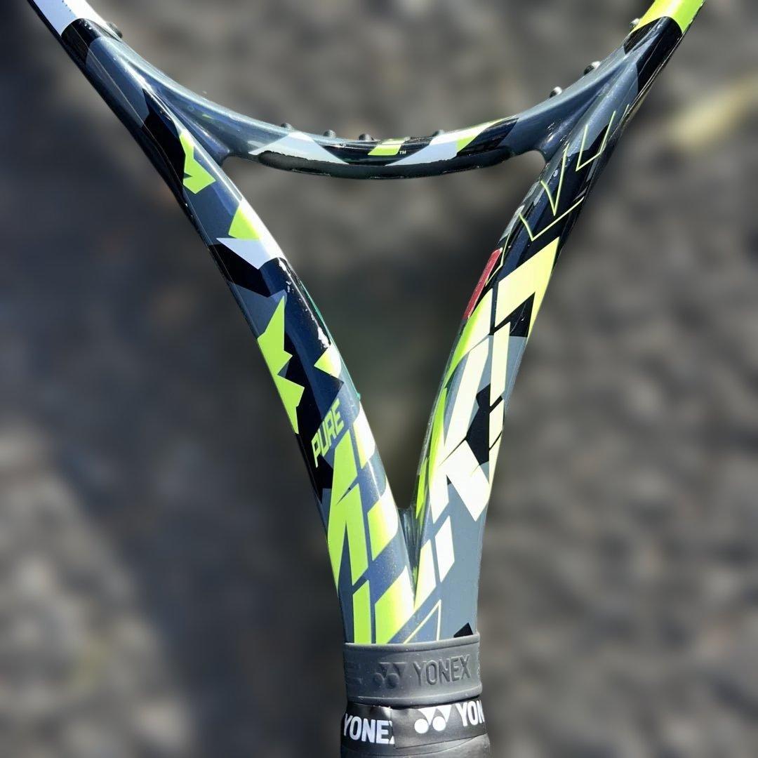 テニス ラケット バボラ ピュアアエロ100 G2