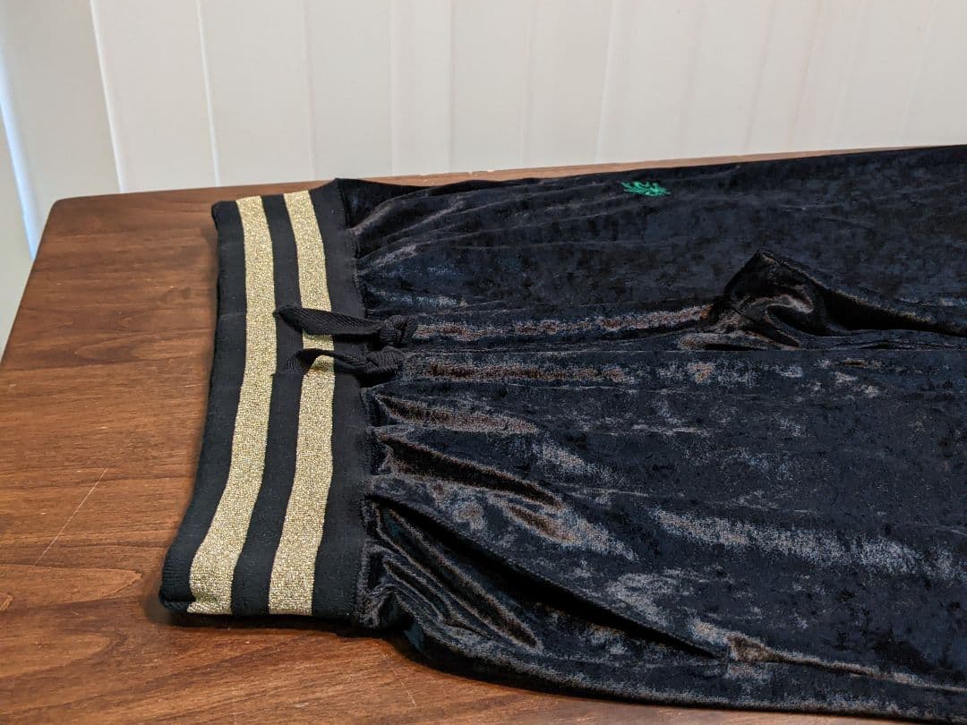 JAPONAIS BLEU　薄手　ベロア　上下セット　セットアップ　ジャージ　黒