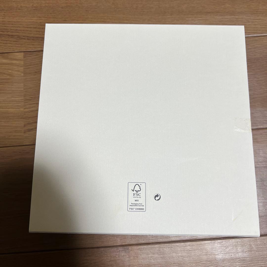 ロイヤルコペンハーゲン2024イヤープレート