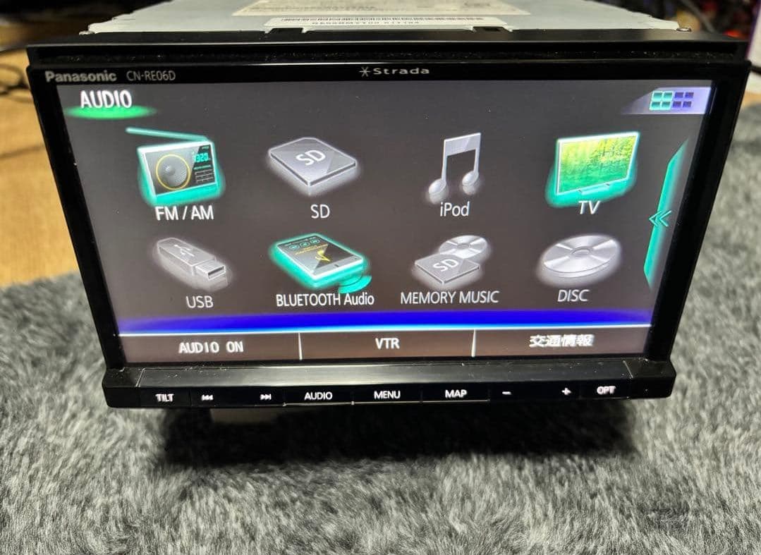 Panasonic ストラーダ　メモリーナビ CN-RE06D 2019