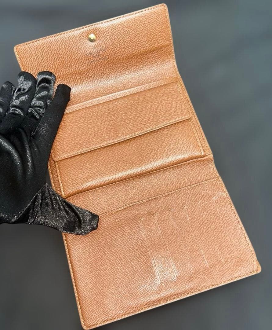 ルイヴィトン LOUIS VUITTON 財布 レアデザイン