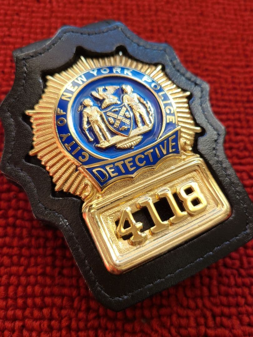 米国ポリスバッジ NYPD【ニューヨーク市警 DETECTIVE】PFホルダー付