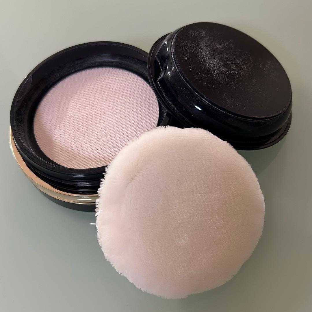 クレドポーボーテ プードルトランスパラントn M ライト スキンケアつき