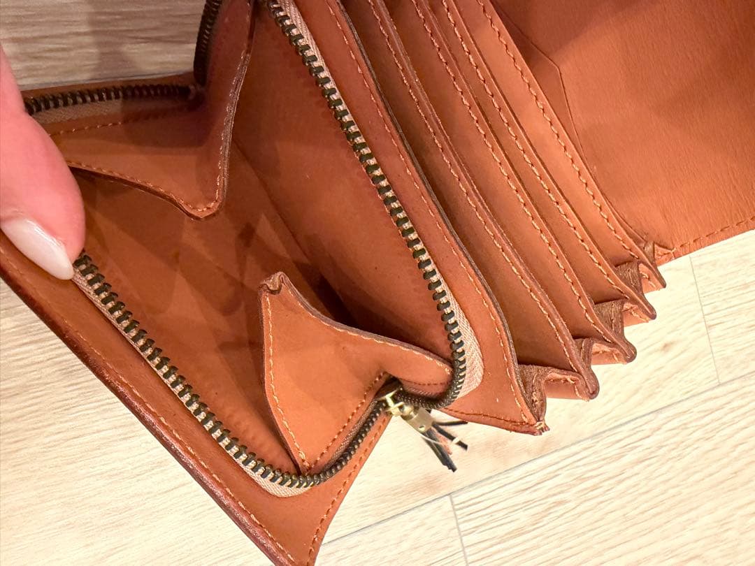 新品未使用♡フェリージ　折りたたみ財布