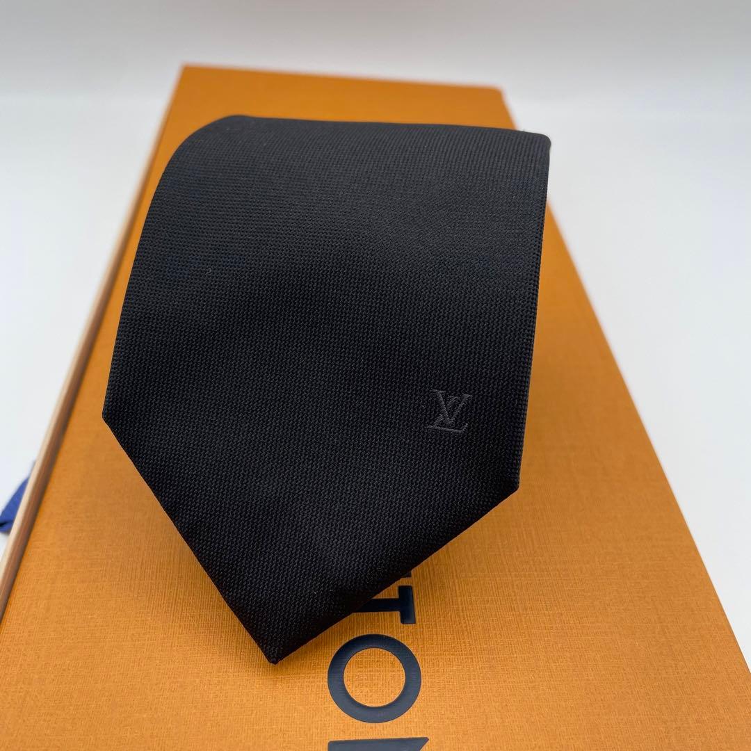 ✨未使用級✨LOUIS VUITTON ネクタイM78002 ナロータイ 細身