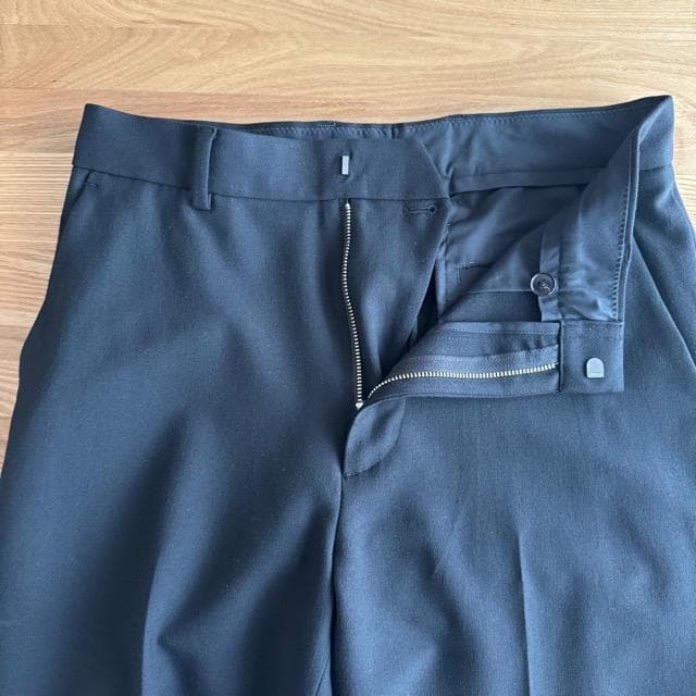 ビューティー＆ユース スラックス パンツ メンズ 黒 ブラック Sサイズ 美品