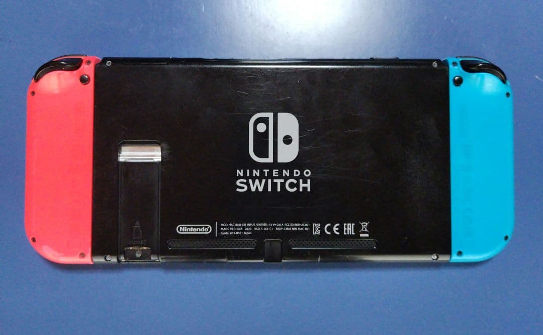 ニンテンドースイッチ本体と付属品　ジャンク品