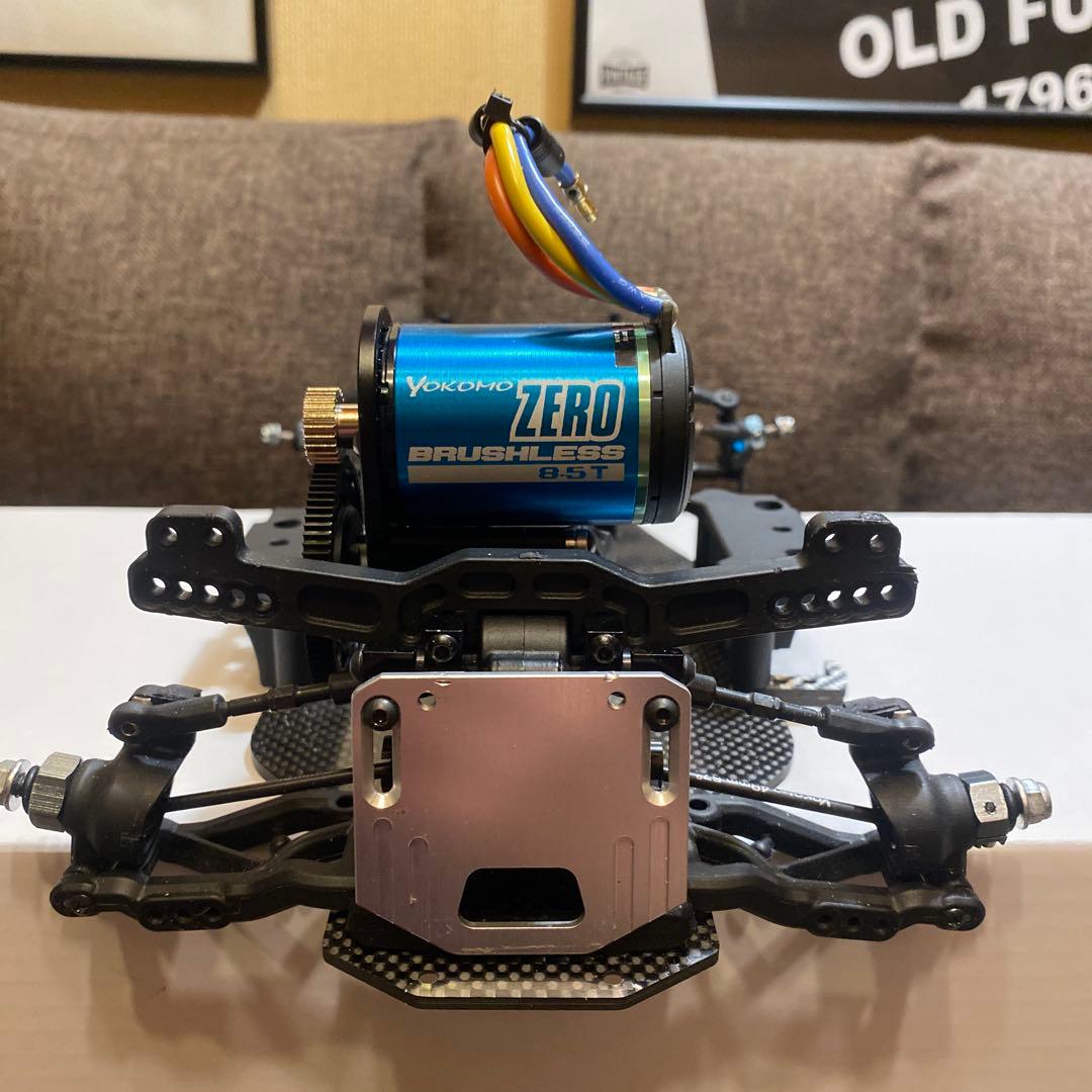 美品　YD-2E カーボンシャーシ　ブラシレスモーター付属　現状販売