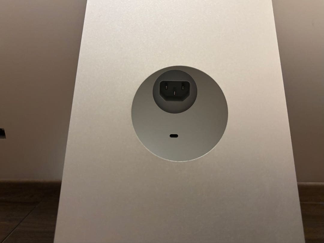 【ジャンク】 iMac 27インチ Mid 2011 内蔵HDD取り外し済み