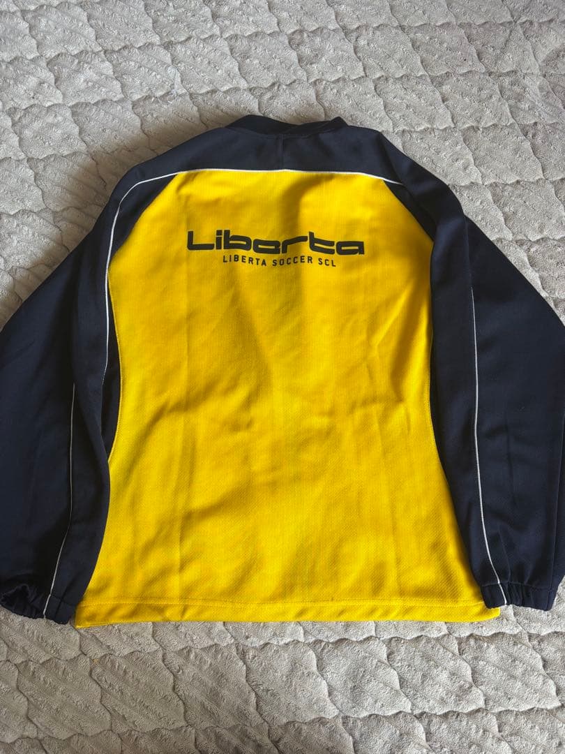 Liberta リベルタ　ジャージ 160cm 黒・黄