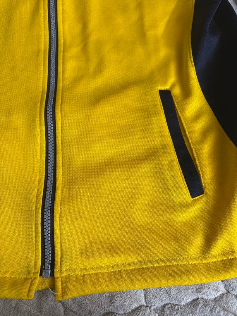 Liberta リベルタ　ジャージ 160cm 黒・黄