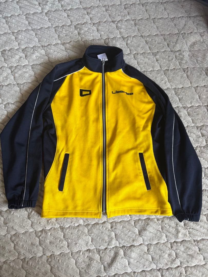 Liberta リベルタ　ジャージ 160cm 黒・黄