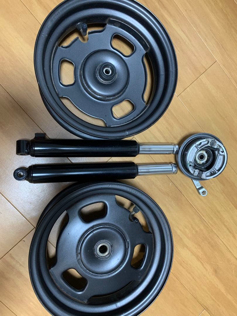 ズーマー　純正　ホイール　フォーク　ブレーキドラム　ディオ　ジーダッシュ　タクト
