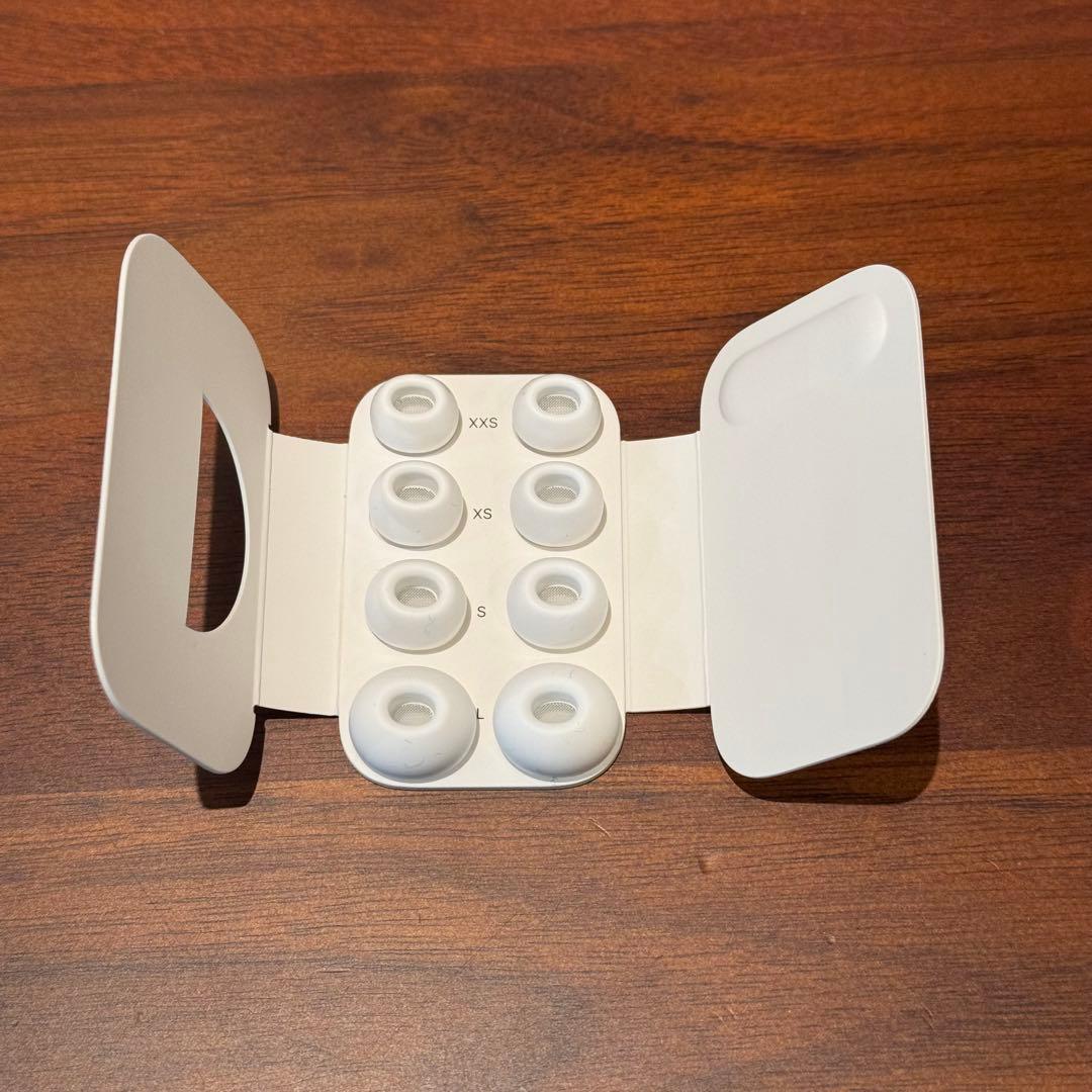 AirPods Pro 3 2025年12月購入 美品 ケース付