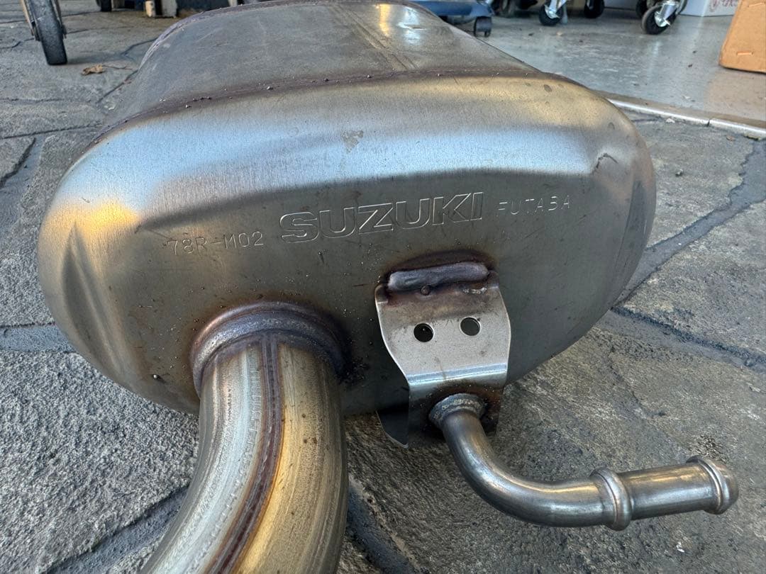 JB74用　ジムニーシエラ　純正マフラー　走行1500ｋｍ物