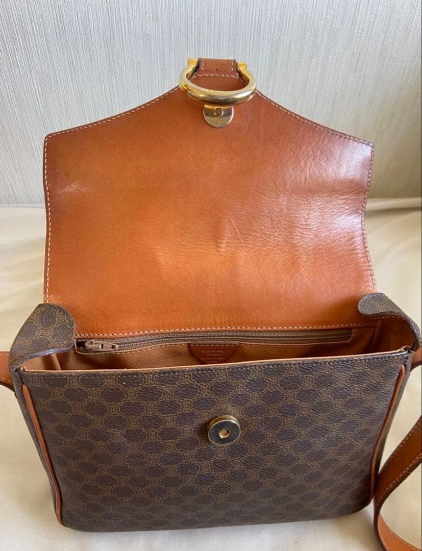 セリーヌショルダーバック マカダム柄 ガンチーニ