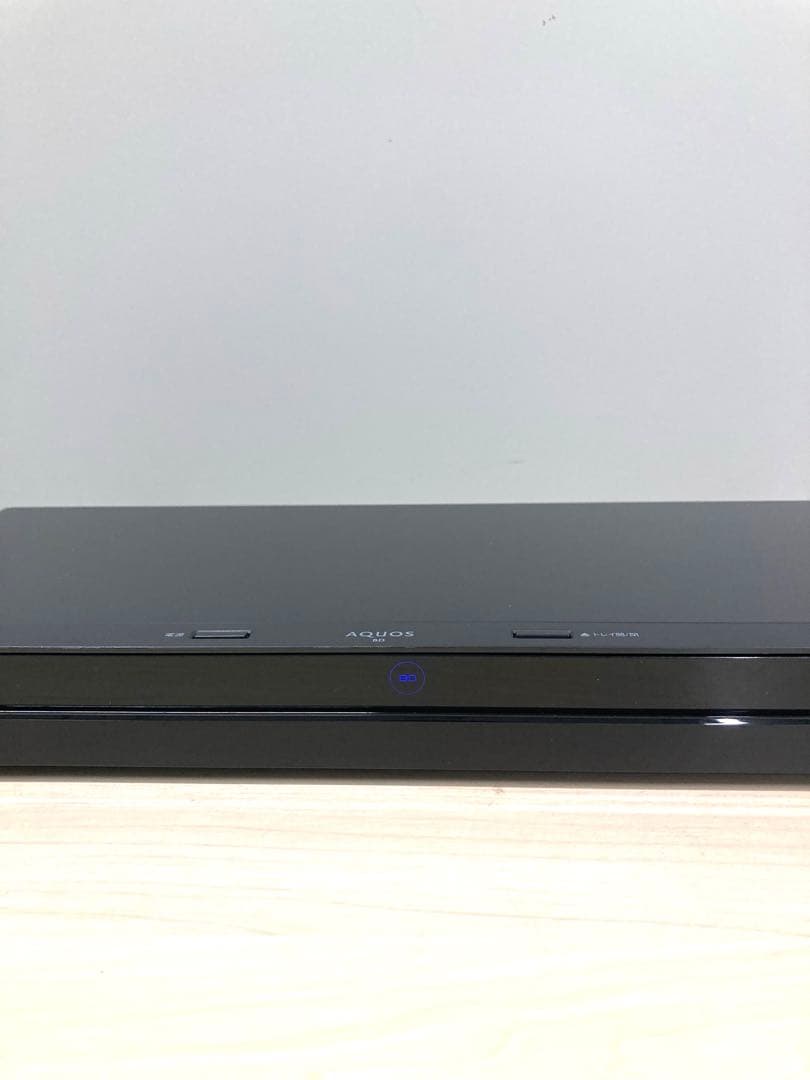 めっちゃ綺麗　リモコン新品　シャープ　AQUOS ブルーレイ　BD-NW520