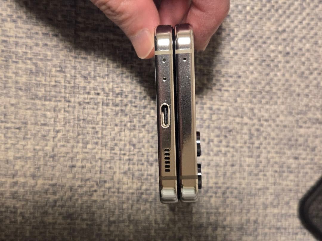 Galaxy Z Flip 5/SCG23 256GB simフリー【ジャンク】