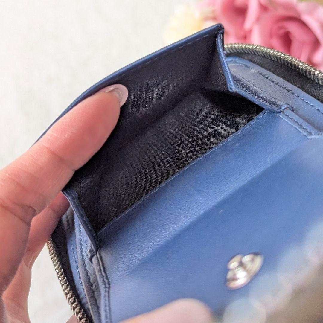 ✨極美品✨フェラガモ ダブルガンチーニ ラウンドファスナー 折り財布 レザー