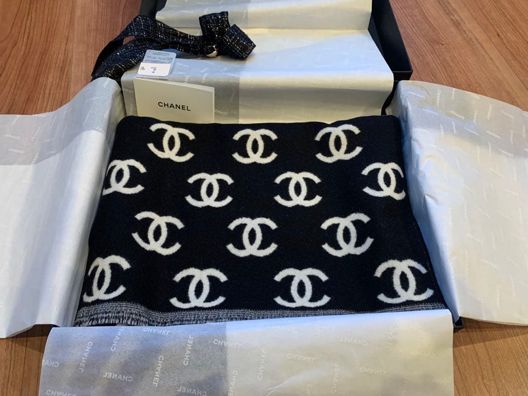 新品未使用 CHANEL シャネル ロゴ マフラー ブラック 黒