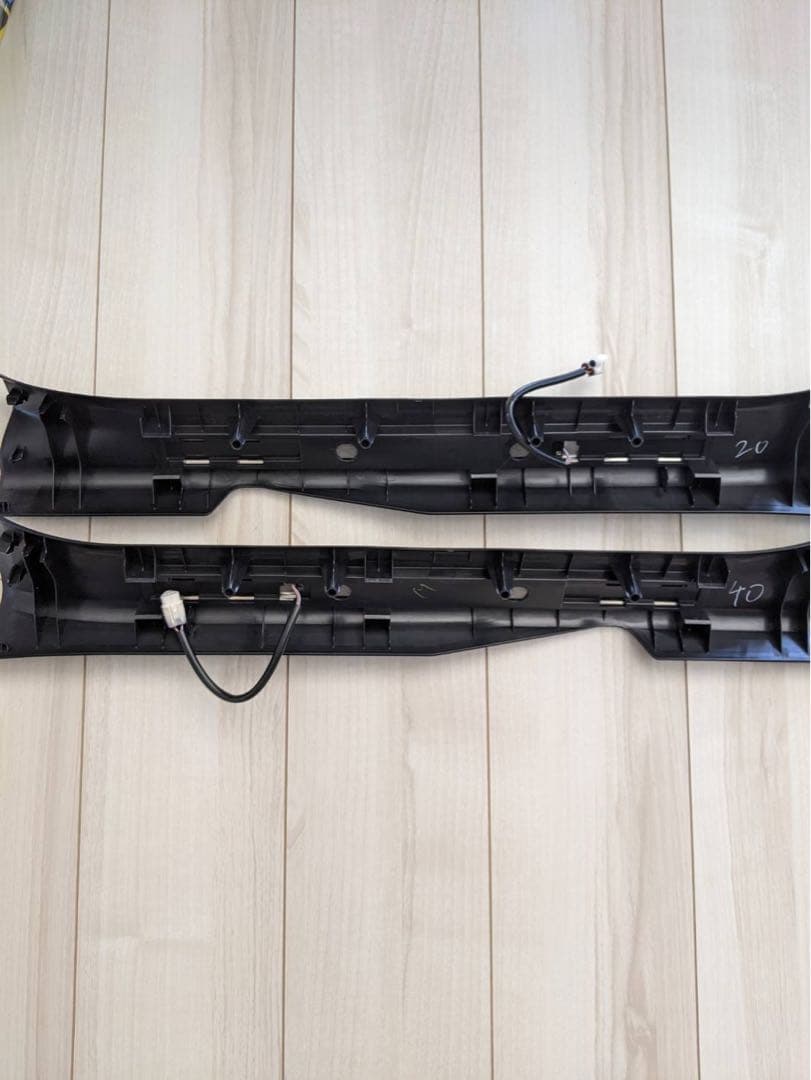 LEXUS 20RX 純正スカッフイルミネーション