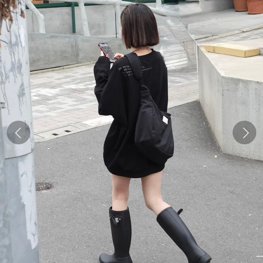 teenboop エンブロイダリールーズスウェット