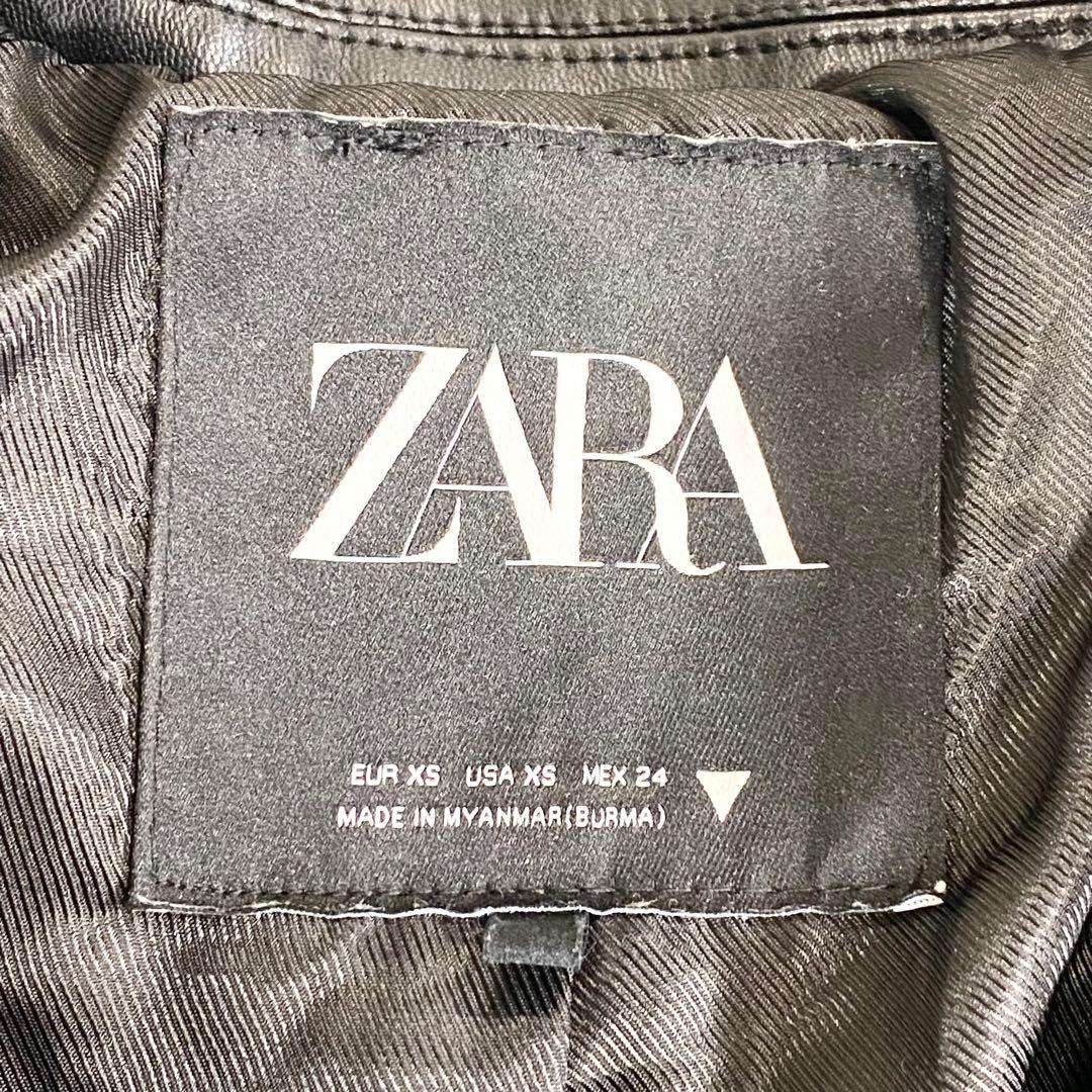 美品　ZARA フェイクレザー　マキシ丈ロングコート　ベルト　黒　トレンチ