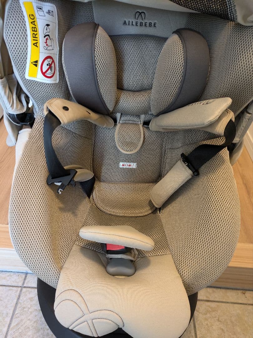 【AILEBEBE】 希少色 グラングレージュ クルット5i チャイルドシート