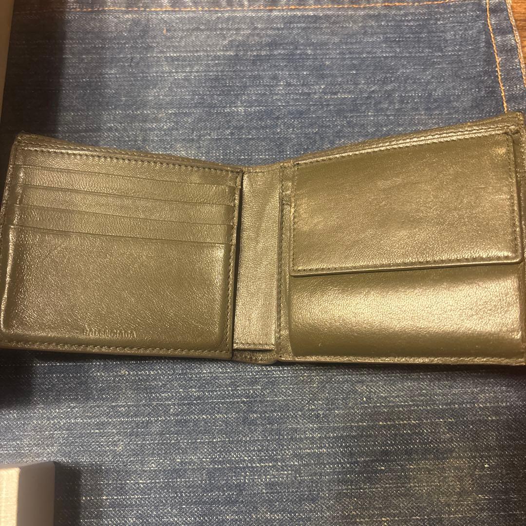 バレンシアガ　財布