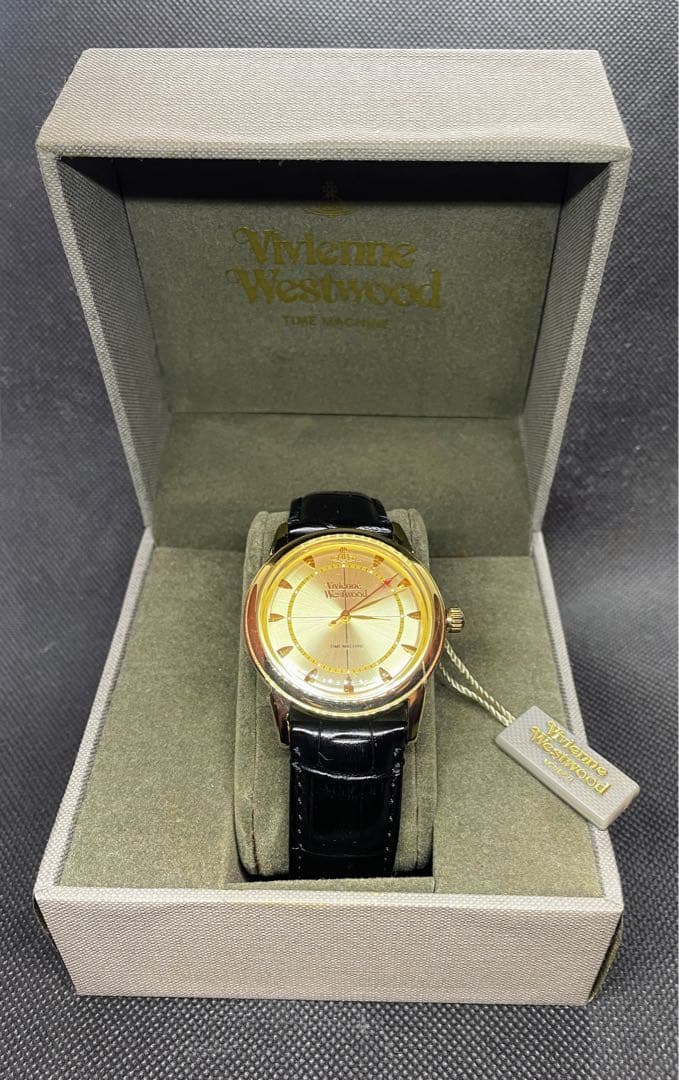 【美品】Vivienne Westwood レザー 腕時計 ケース＆保証書付き