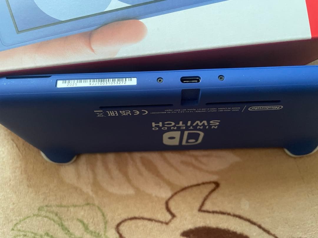 Switch Lite ブルー　スイッチ　ライト　本体　美品　2025年製