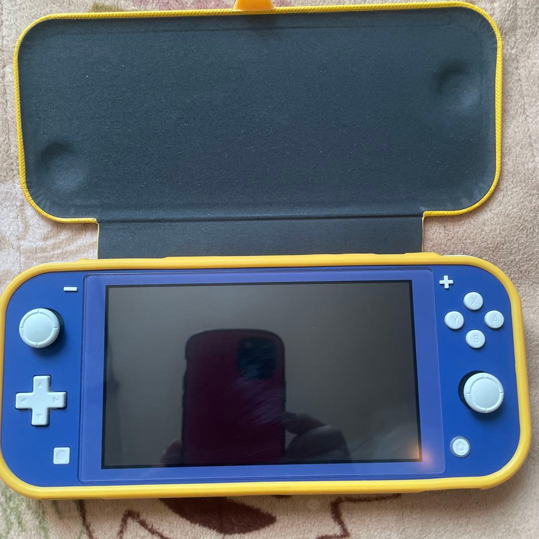 Switch Lite ブルー　スイッチ　ライト　本体　美品　2025年製