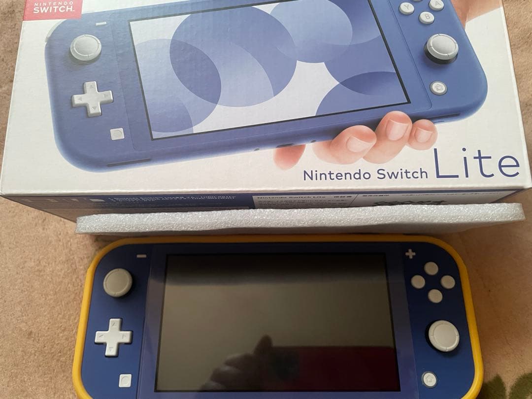 Switch Lite ブルー　スイッチ　ライト　本体　美品　2025年製
