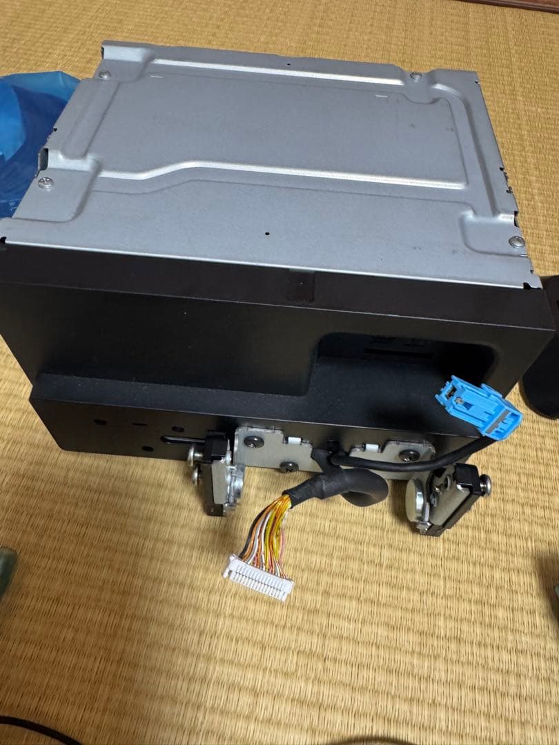 カロッツェリア 9インチ AVIC-RF920-DC 更新残有り 25年版地図