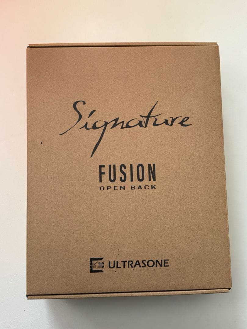 Signature FUSION Open Back ヘッドホン