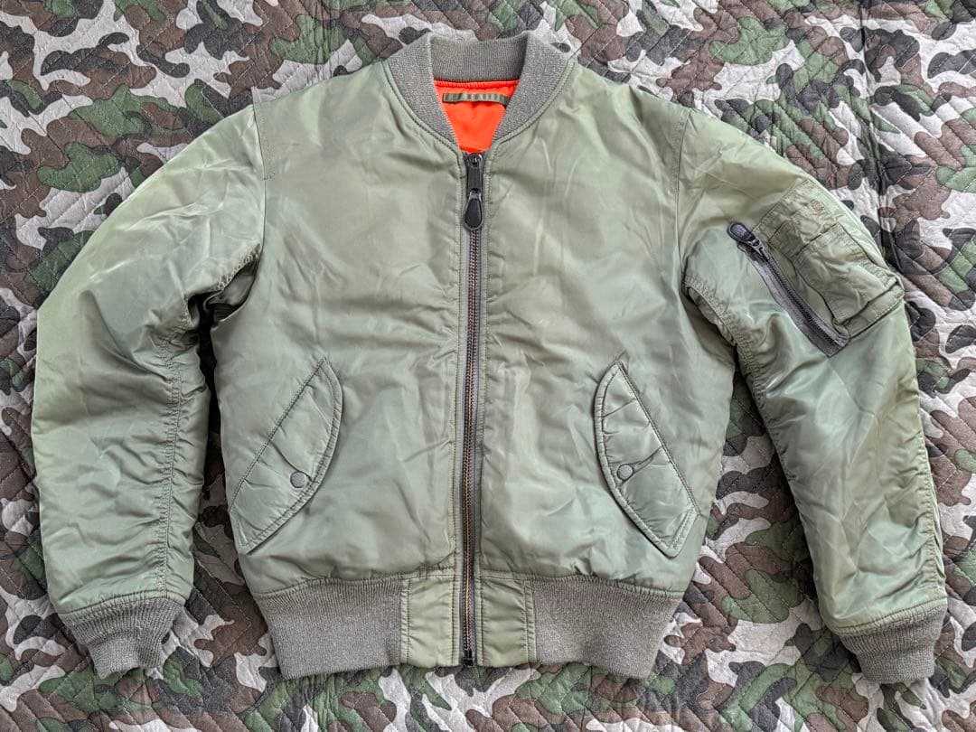 AVIREX MA-1 COMMERCIAL LOGO メンズMサイズ