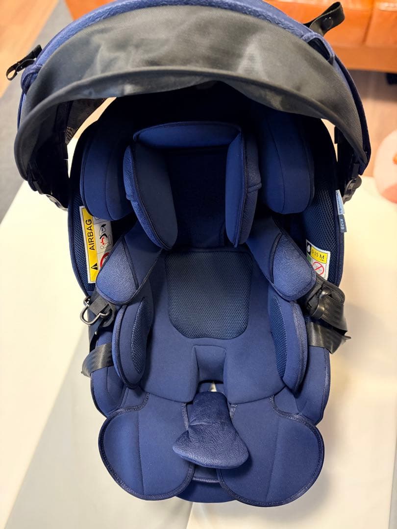 アップリカ マモリラ ケープネイビー NV 美品