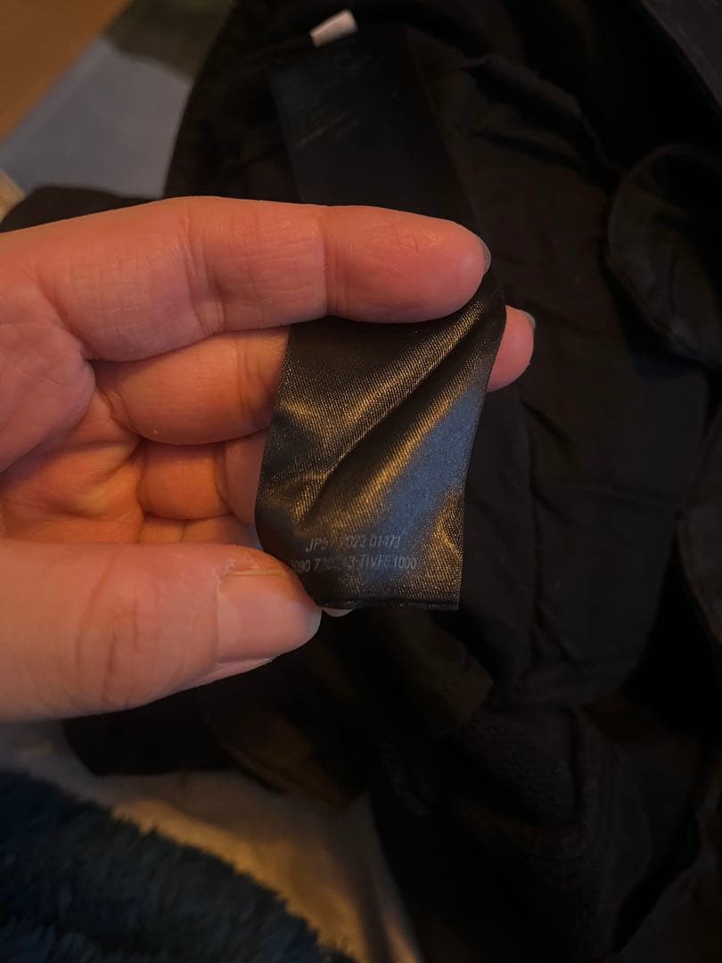 BALENCIAGA ユニセックス ブラックカーゴパンツ