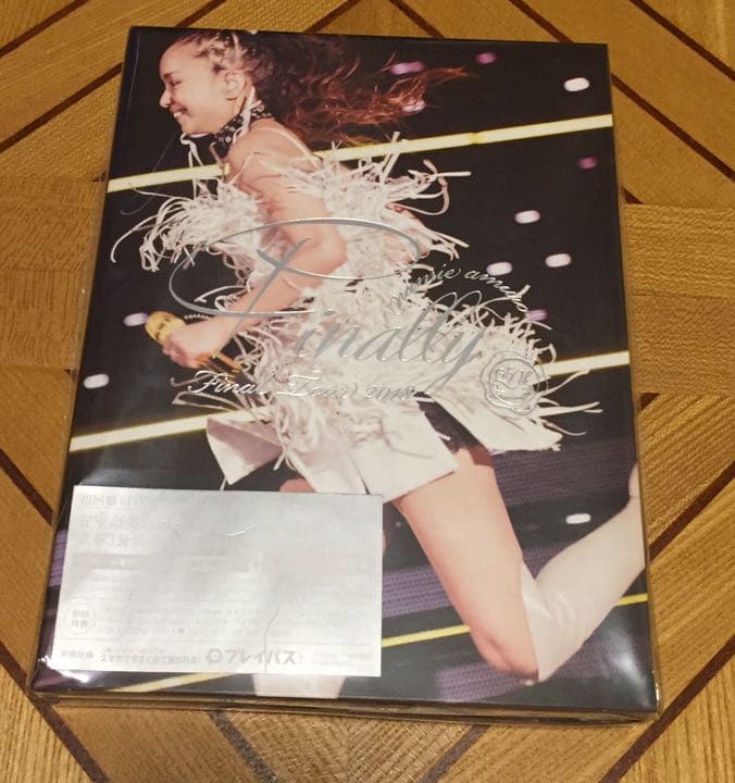 安室奈美恵 finally 初回DVD 特典ポスター付