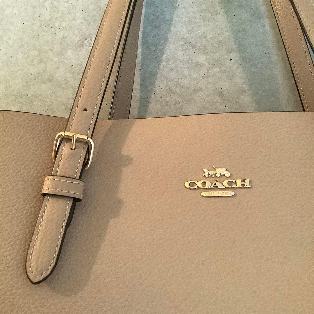 Coach ベージュ　トートバッグ