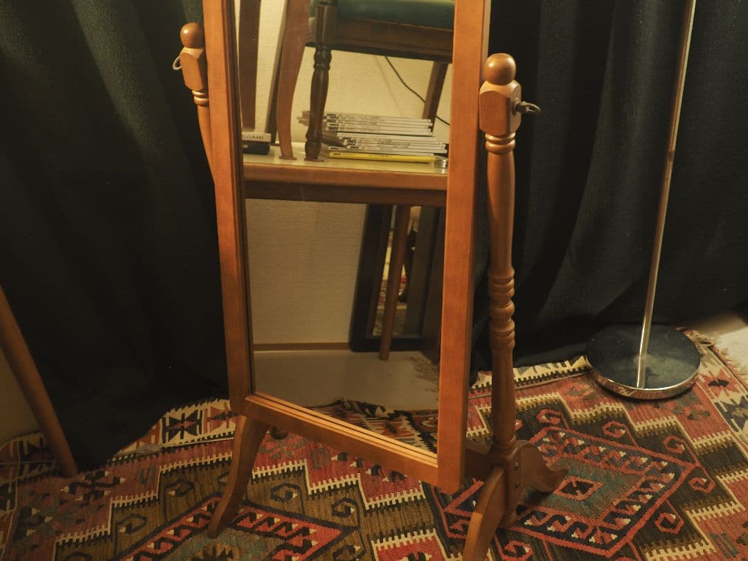 【値引中】ヴィンテージスタンドミラー